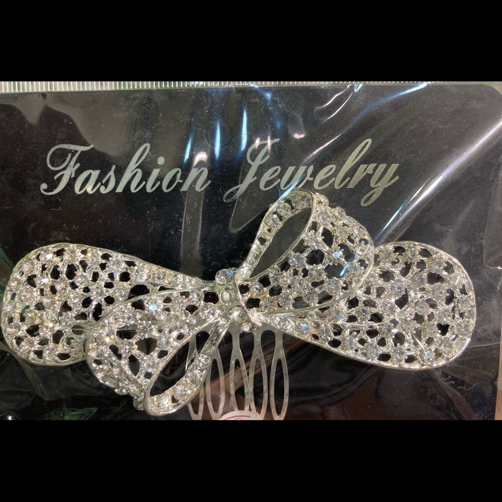 Elegant Rhinestone Bridal Hairpiece 